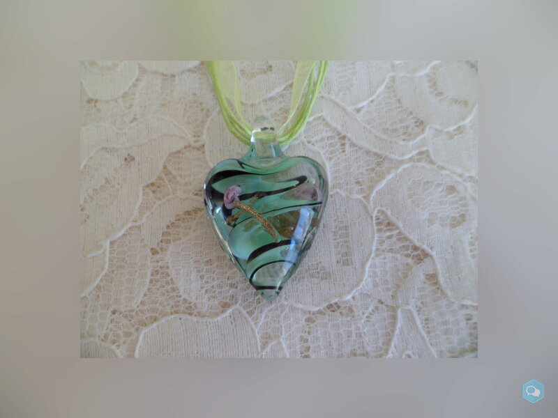 Collier en Pâte de Verre 1