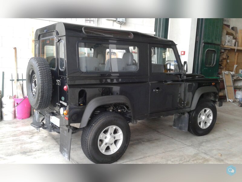 Defender TD 90 anno 2006 2.5 turbo diesel 2