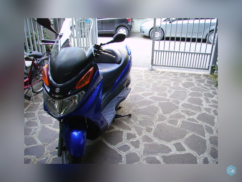 Burgman 150 colore blu 1