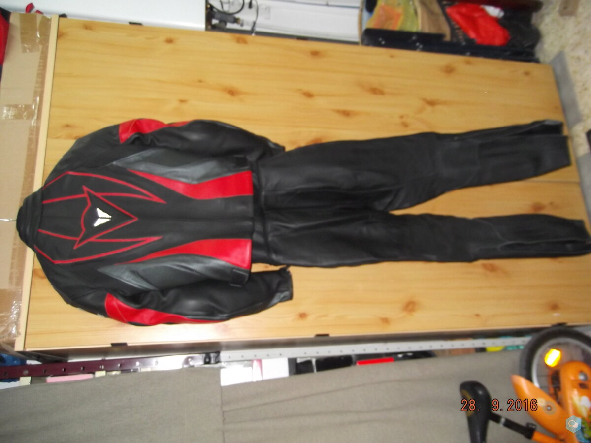 Ensemble DAINESE 2