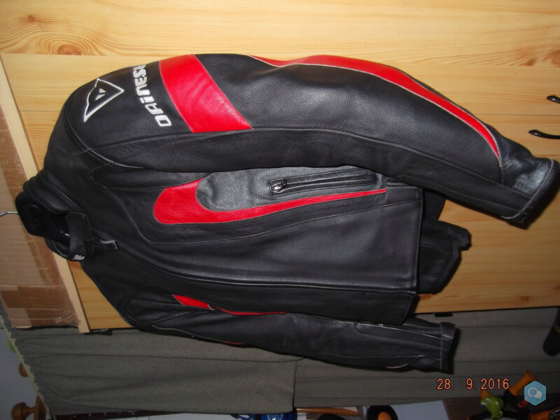 Ensemble DAINESE 4