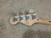 Squier Vintage Modified Jazz Bass 77 2