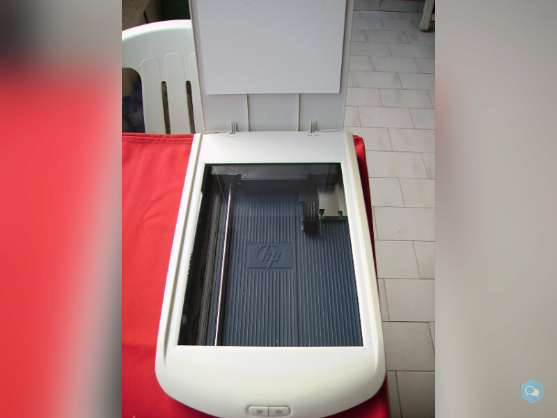 Scanjet HP 2400 e Scanner trust Easy 2