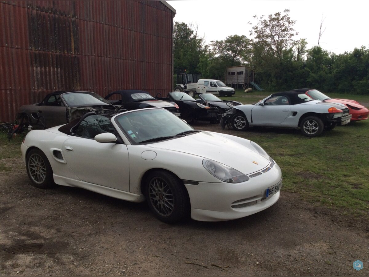 Lot de pieces ou caisses de 911 avant 1997 1