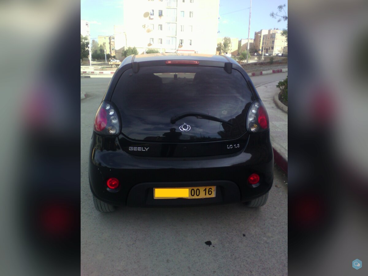 سيارة نوع جيلي Geely 4