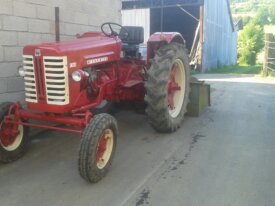 farmall F240