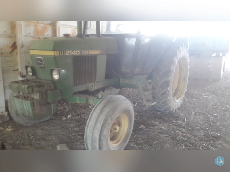 tracteur John Deere 2140 1