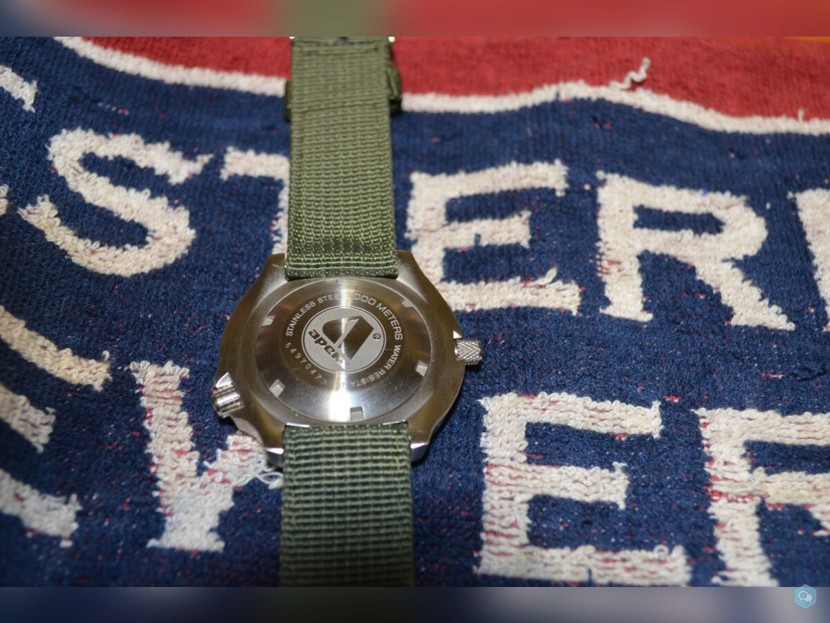 SOLD: Apeks 1000m dive watch 4