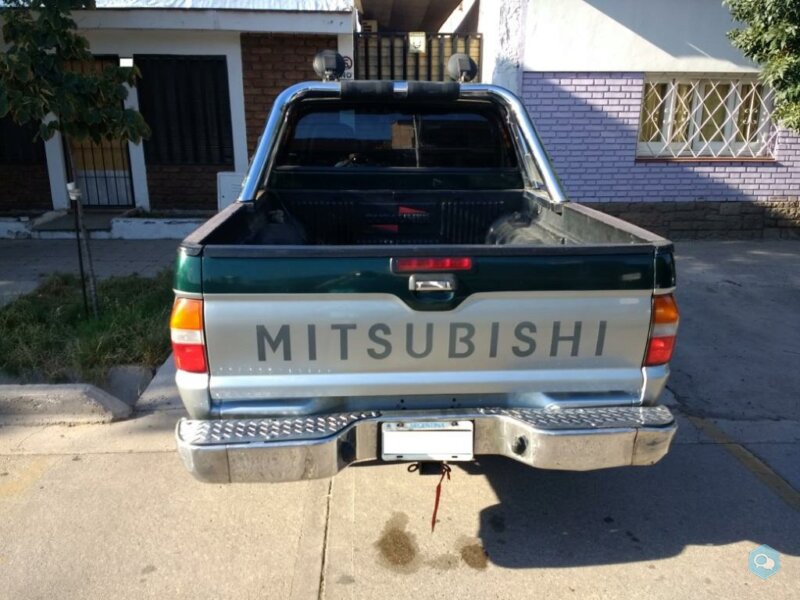 Mitsubishi L200 GLS Full 4x4 Doble Cabina 5