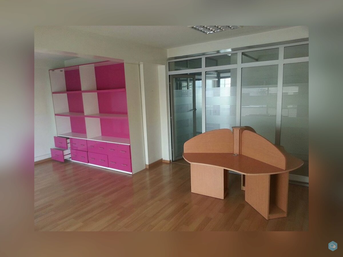 Bureau de 140 m² à Gauthier Maarif 1