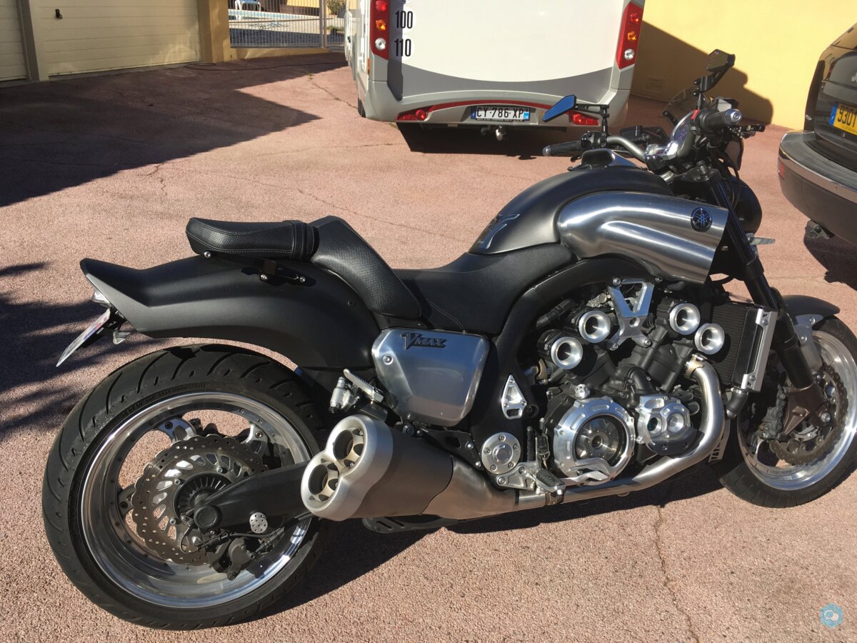 À vendre  superbe Vmax 1700 1