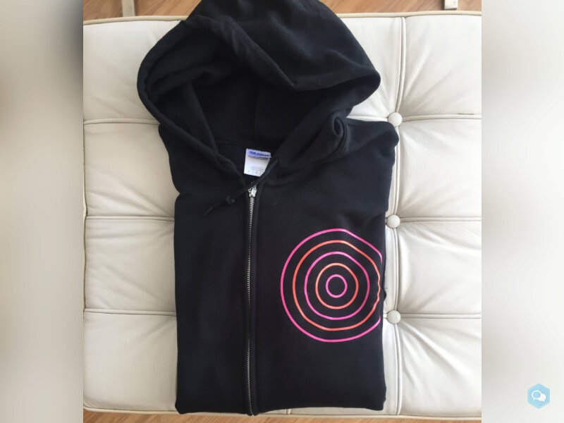 40 euros Super Tour Circles Hoodie 1