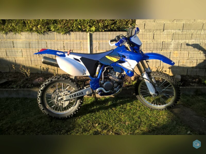 Je cherche kit plastique Yamaha wr250f 2004 1