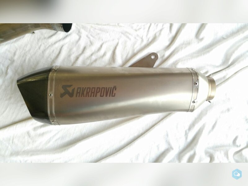 Terminale Akrapovic per Kawasaki GTR 1400 3