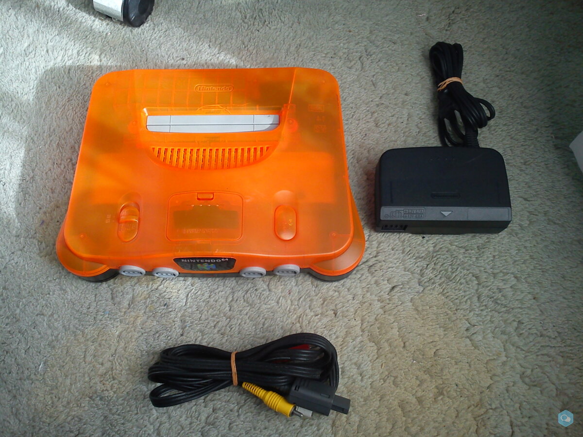 Vends console NTSC Nintendo 64 Daiei Hawks 1