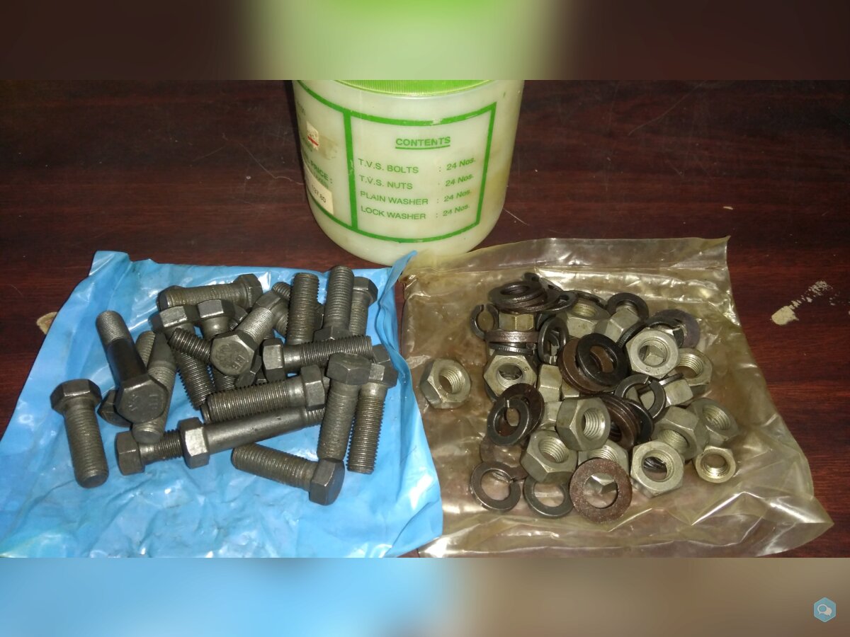 Chassis Nut Bolt Complete Kit 4