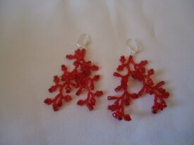 Boucles d'oreilles corail rouge