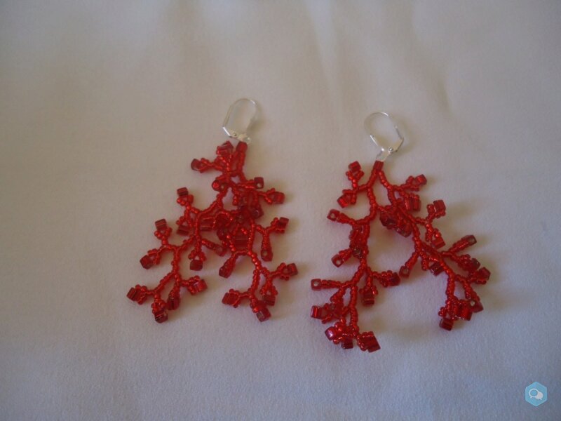 Boucles d'oreilles corail rouge 1