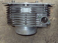 cylindre piston de suzuki 650 freewind 2