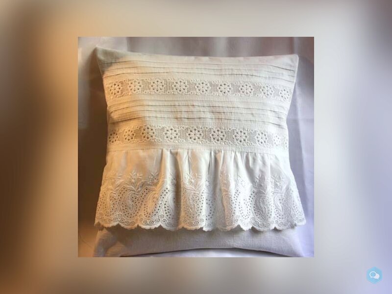 COUSSIN shabby linge ancien brodé jupon de mariée  2