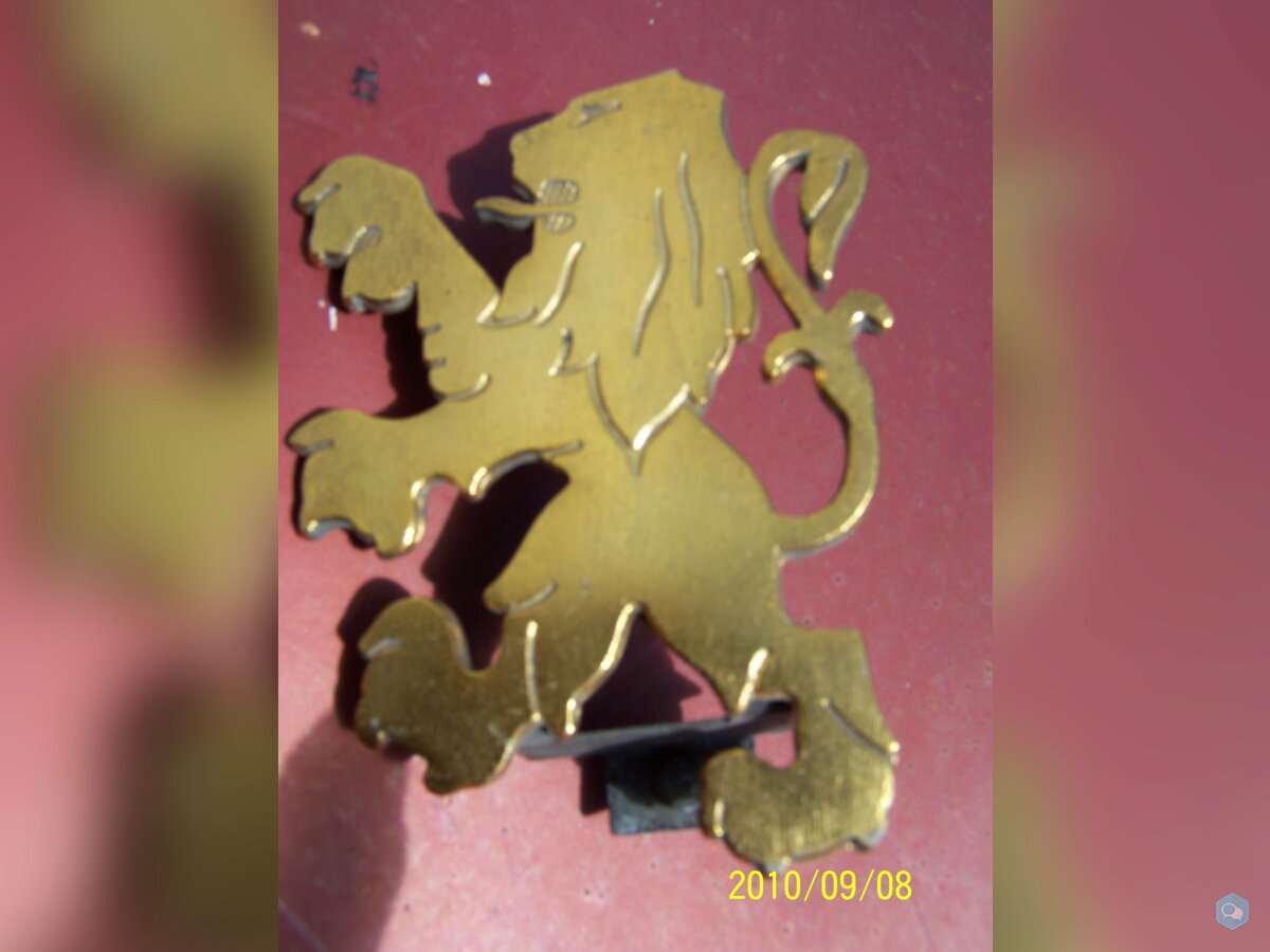 SIGLE EMBLEME DE CALANDRE LION PEUGEOT 1