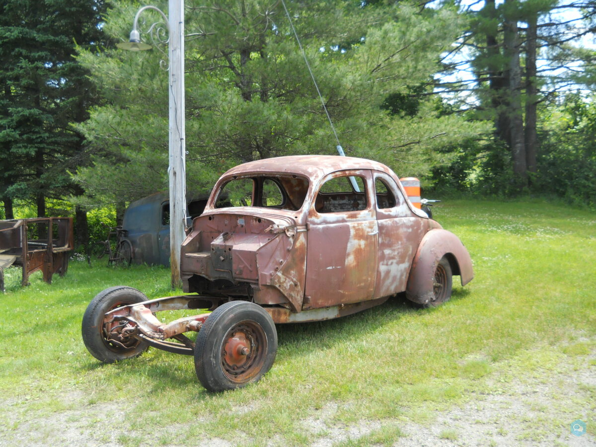 1939 FORD COUPE 1