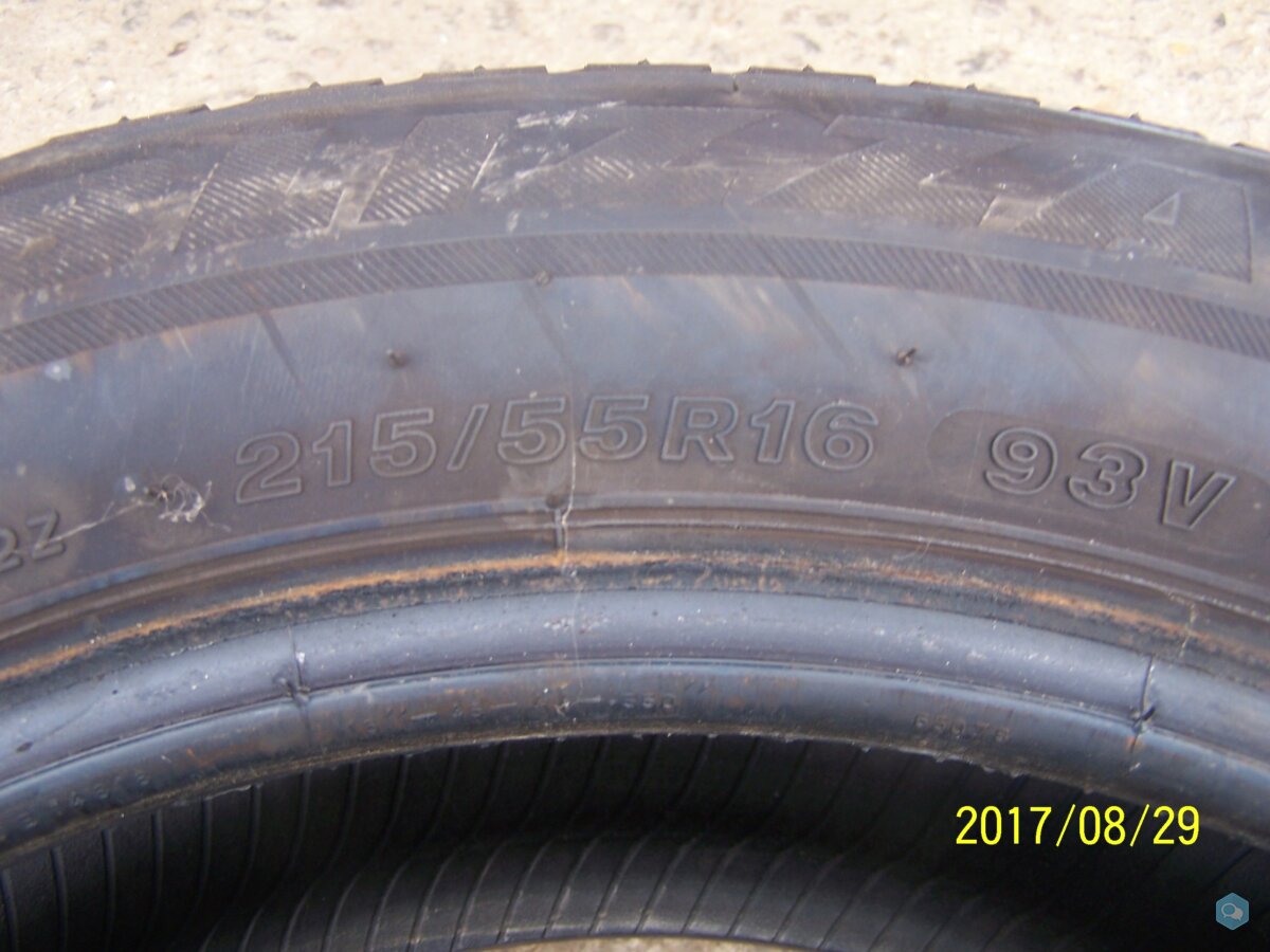 Pneus neige hiver 215/55/16 93v bridgestone 3