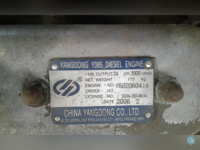 Moteur 3cyl diesel Yangdong 32ch 2