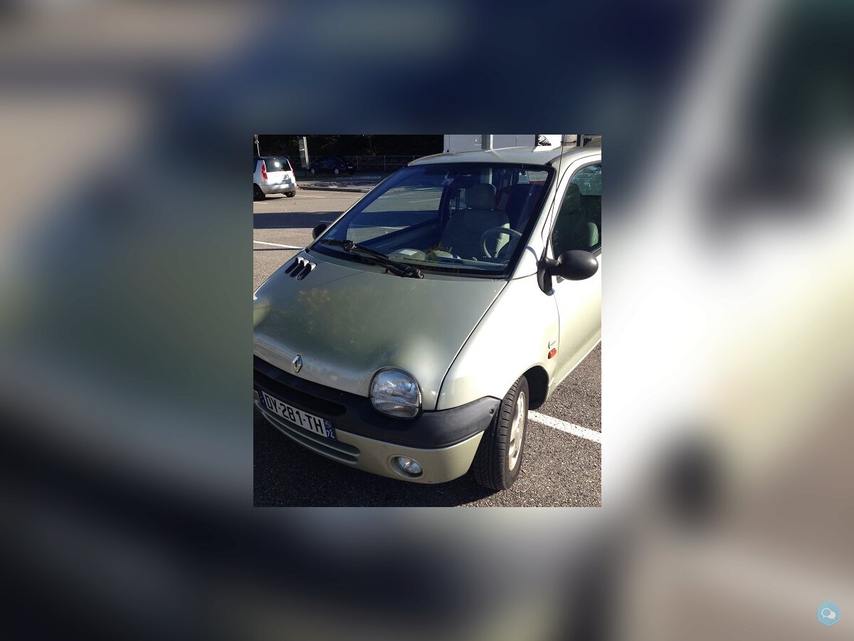 Vends TWINGO 1 série 2  Initiale 2