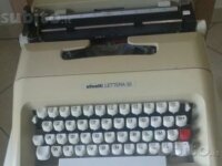 Macchina da scrivere Olivetti Lettera 35 1