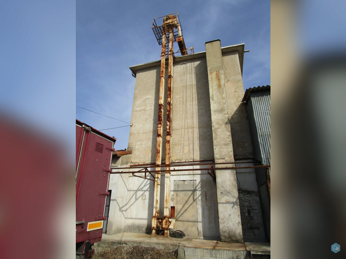 Élévateur à grains et vis sans fin 1