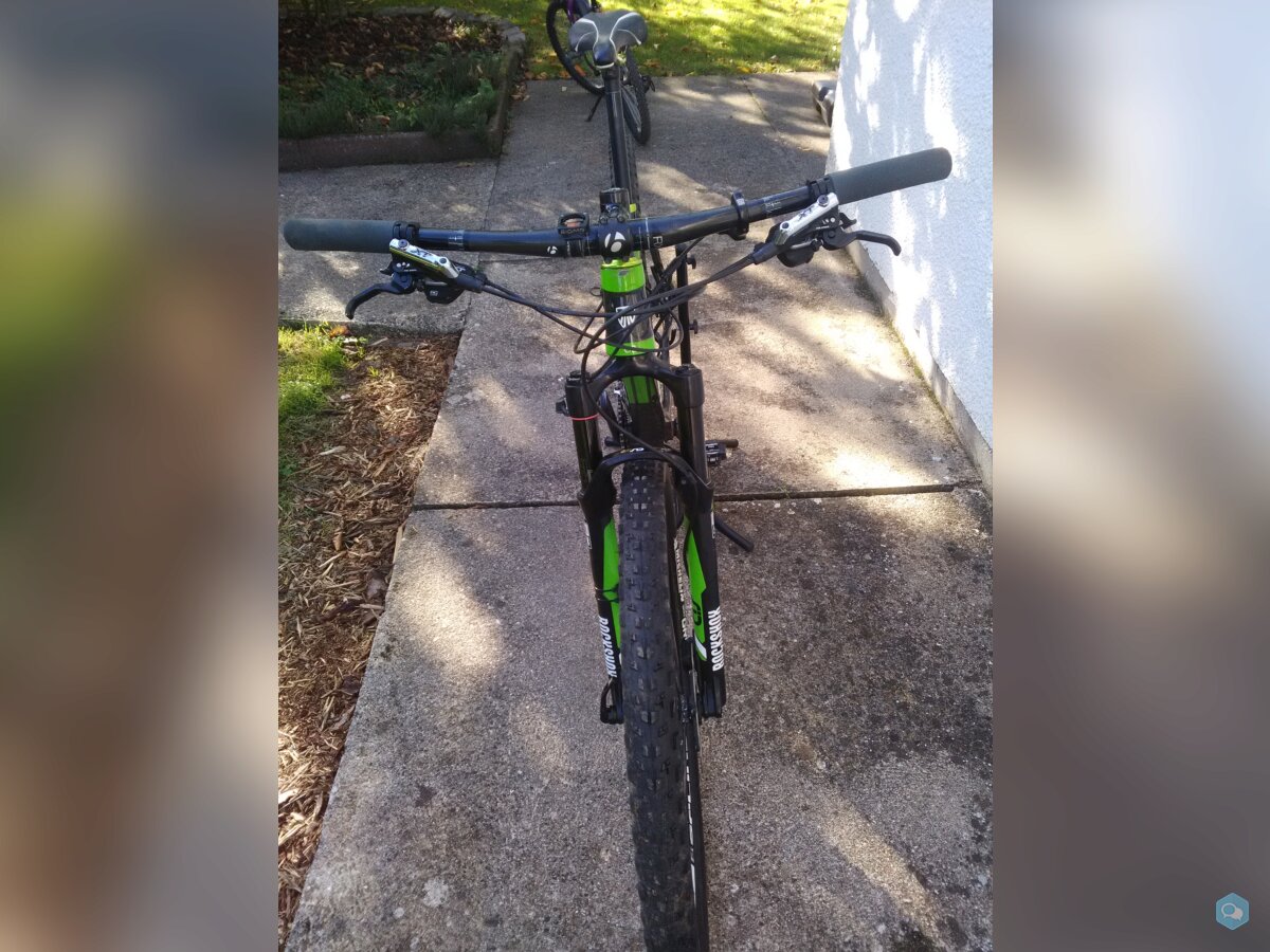 vends VTT TREK superfly 9.8 3