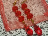 Boucles d'oreilles perles rouges 1
