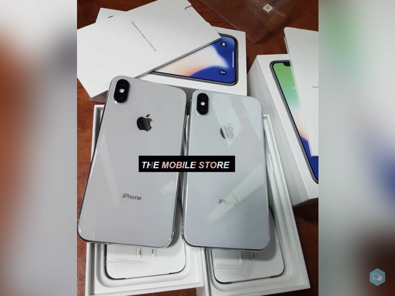 Apple Macbook Air, iPhoneX ,iPhone 8Plus, Samsung  2