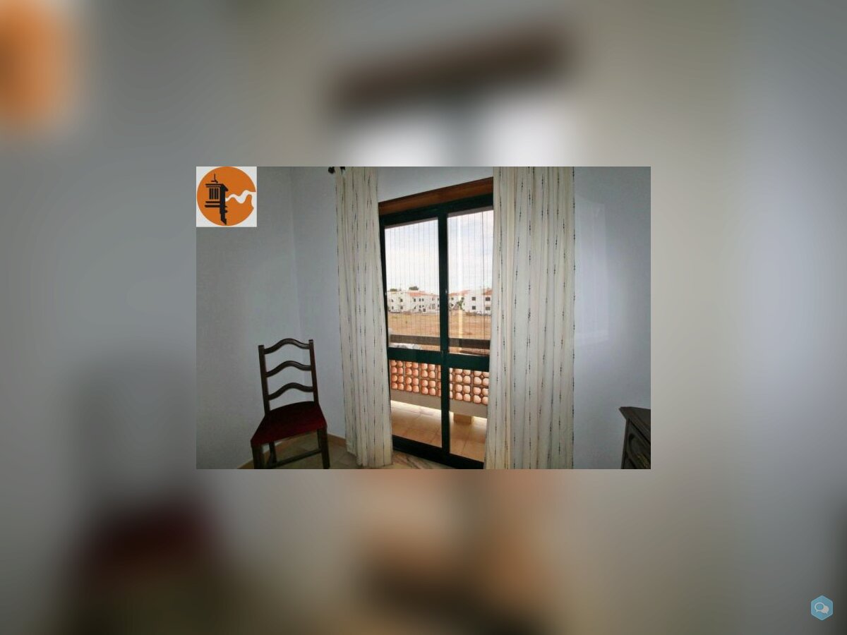 Apartamento T1 com boas áreas Manta Rota Vila Nova 6