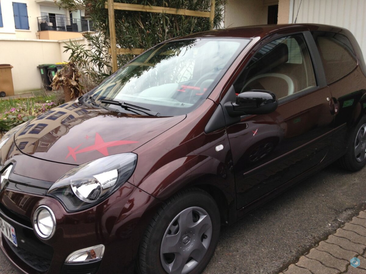 Renault Twingo II 1.2 LEV 16v 75ch Mauboussin 1