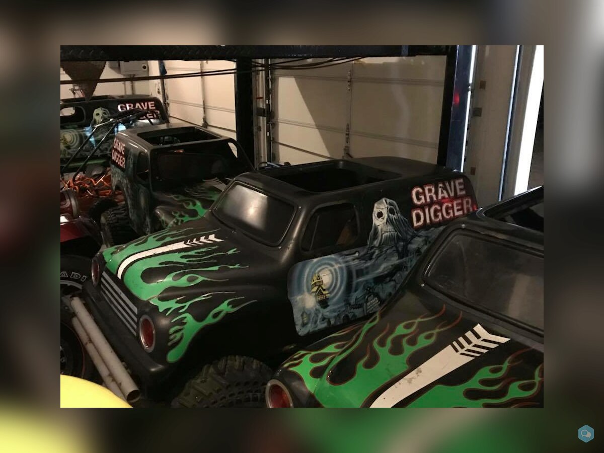 [Craigslist ]1980 Carters Brothers Grave Digger  4