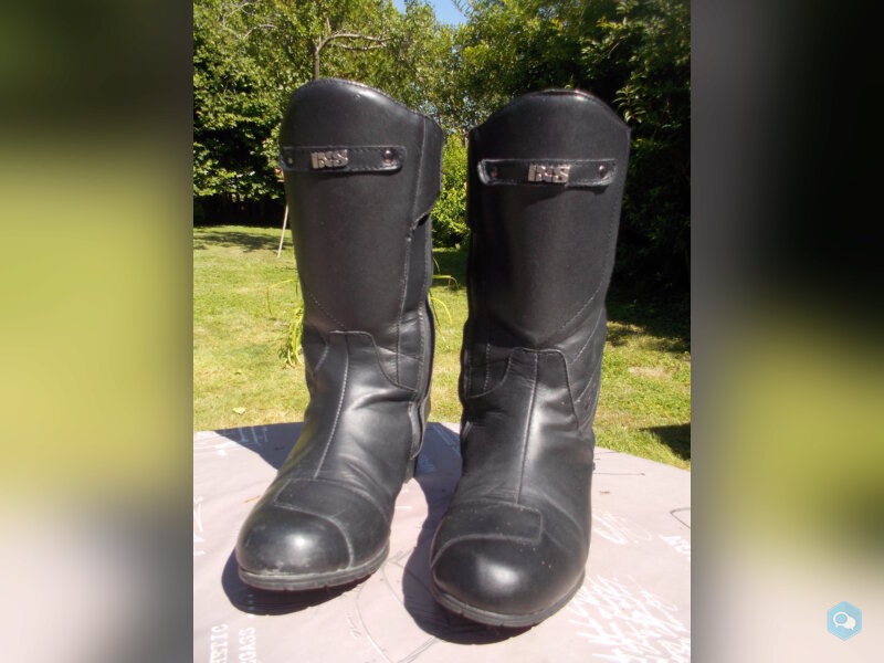 Vends Bottes moto Femme 1