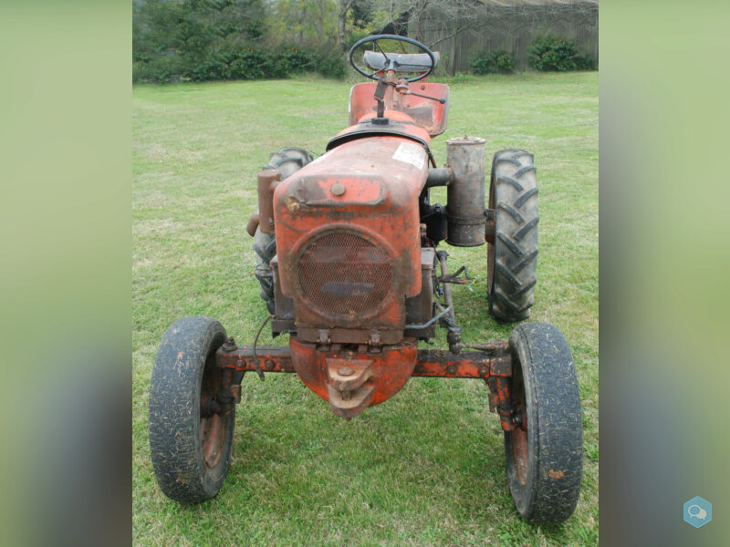 A VENDRE tracteur VENDEUVRE 3