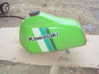 réservoir de kawasaki 125 K1 2