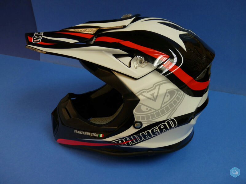 Vends Casque Cross Helmet Madhead 1