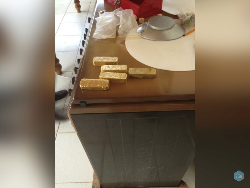 Gold Bars and Nuggets For Sale 2