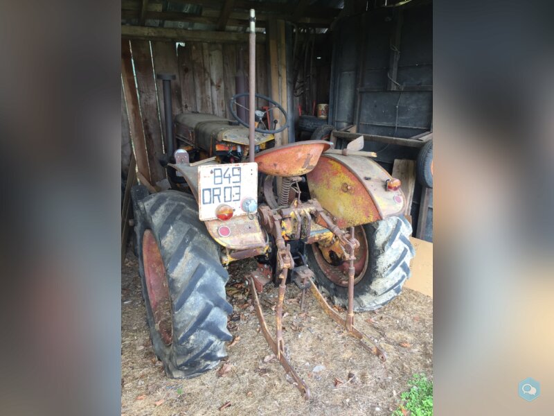 Tracteur Vendeuvre 1