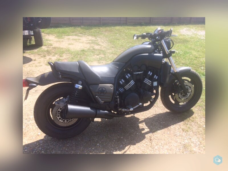 Yamaha vmax 1200 5