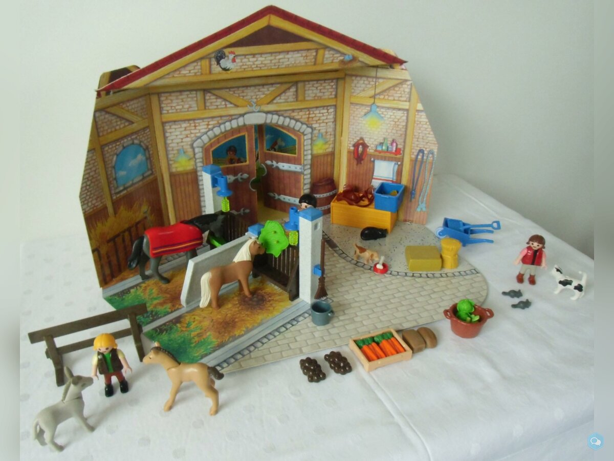 Playmobil-Moderne-Cal. de l'avent Centre équestre 3