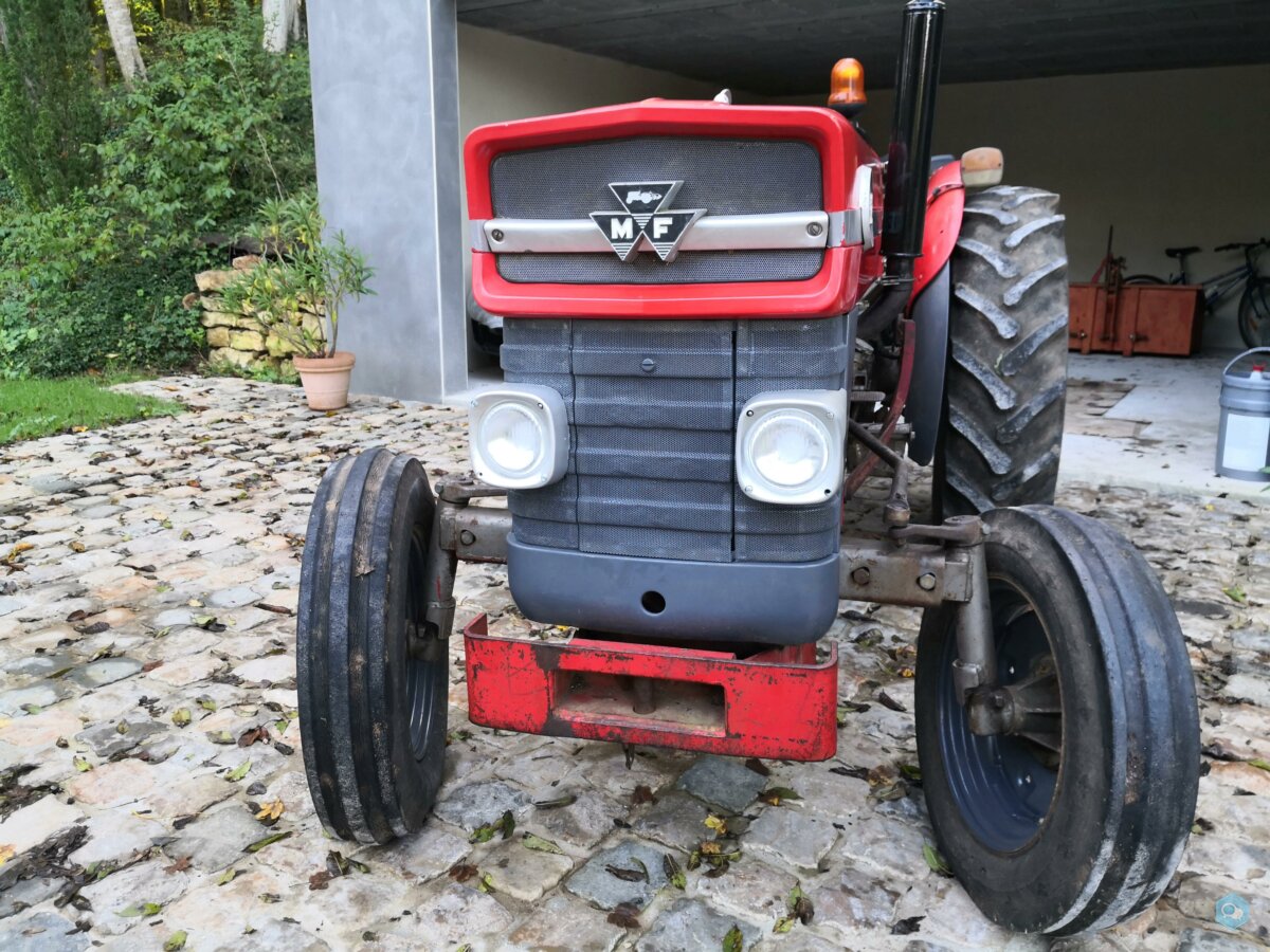 Tracteur Massey Ferguson 152 8S 1976 5