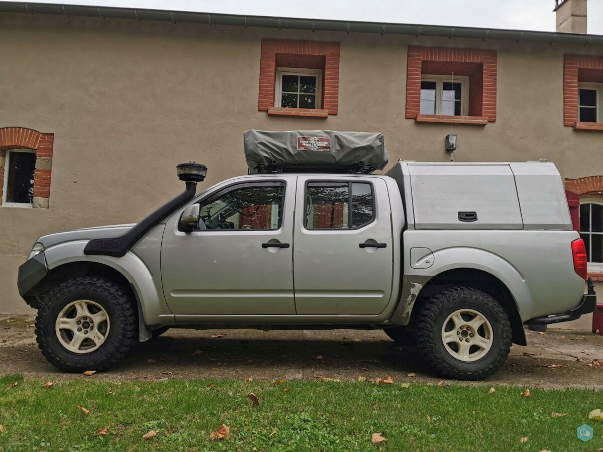 NISSAN NAVARA D40 DOUBLE CABINE - Préparé raid 3