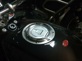 Givi Tanklock adapter for Griso