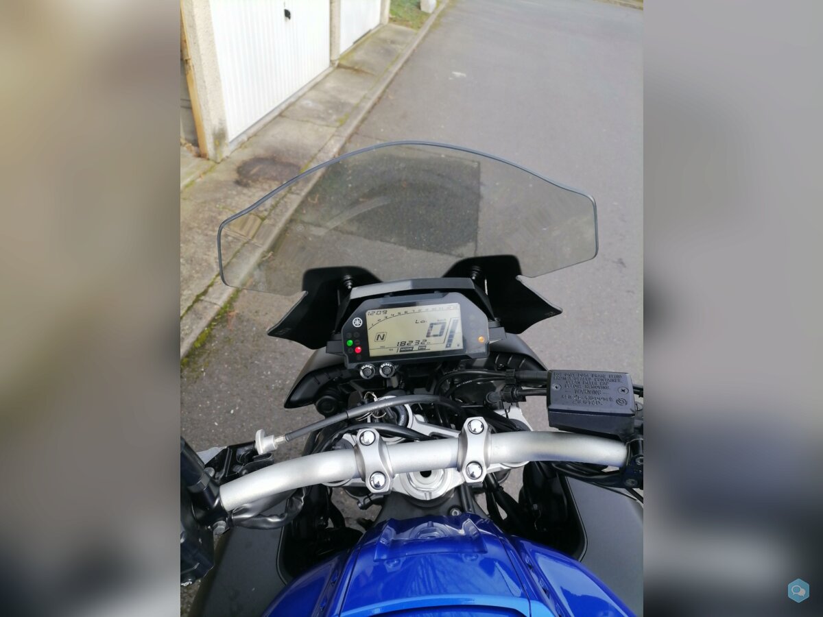 Vend yamaha MT-10 2016 blue  2