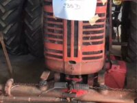 Tracteur Mc Cormick Farmall F235D 1